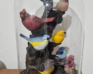 United States Commemorative Fine Art Gallery Porcelain Bird Collection under Glass Cloche