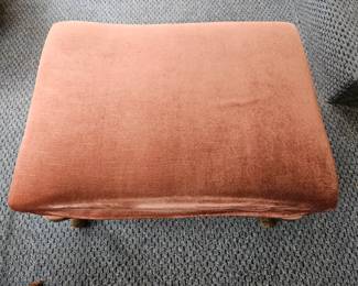 Vintage Pink Velvet Upholstered Ottoman with Carved Cabriole Legs third image