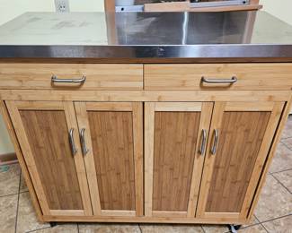 SoBuy FKW69-N Bamboo Kitchen Island on Wheels with Expandable Worktop