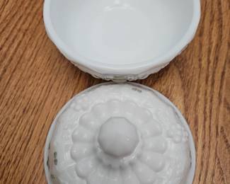 Westmoreland Milk Glass Paneled Grape HandPainted Candy Dish second image