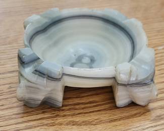 Carved Onyx Ashtray with Scalloped Edge and Raised Supports