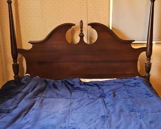 Mahogany FourPoster Bed second image