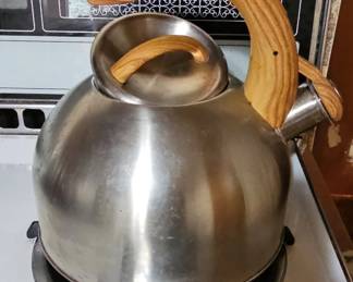 Stainless Steel Kettle with Wood Handle