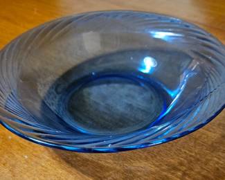 Cobalt Blue Swirl Pyrex Plates and Bowls second image