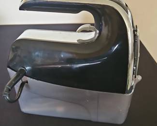 Hamilton Beach Hand Mixer