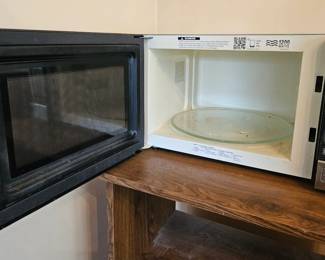 Panasonic Genius Sensor Microwave second image