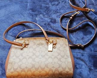 Coach Signature Canvas Carryall second image