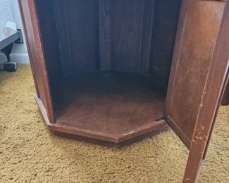 Hexagonal Corner Cabinet second image