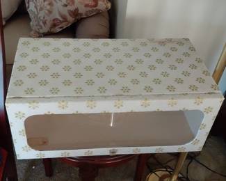 Vintage White Cardboard Bakery Box with Gold Floral Pattern and Clear Window second image