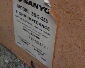 Sanyo SSG Floorstanding Speakers Pair third image