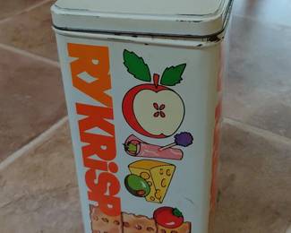 Vintage Cracker Tin second image