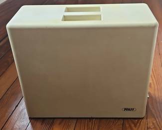 Pfaff Sewing Machine Case third image