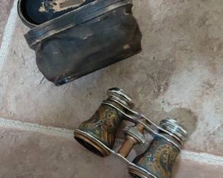 Antique Chevalier Paris Opera Glasses