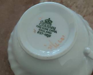Floral Teacup and Saucer B fourth image