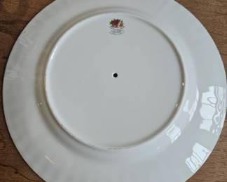 Royal Albert Old Country Roses Teacups and Saucer third image