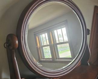 Mahogany Bowfront Dresser with Mirror third image