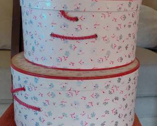 Vintage Hat Box Set