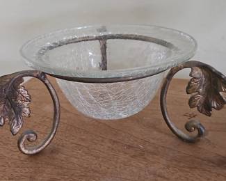 Crackle glass bowl with leaf stand
