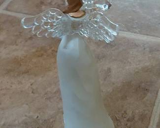 Angel with Pinecones Figurine second image