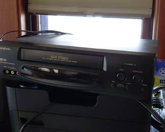Broksonic VHFHSTS HiFi Stereo VCR