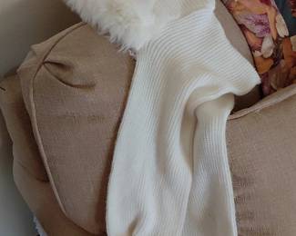 Womens Knit Scarf with Faux Fur Trim second image