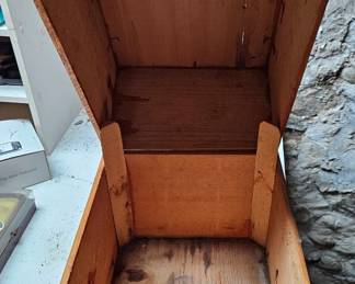 Italian Wine Cellar Crate second image