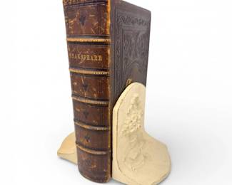 93 AntiqueLeatherShakespeareBookHeavyCastIronFloralBookends
