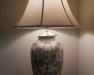Asian Porcelain Table Lamp