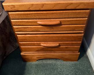 5 Piece Solid Oak Bedroom Set 