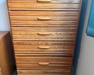 5 Piece Solid Oak Bedroom Set