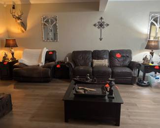 Italian Leather Sofa, Love Seat,Chair, Coffee Table,Lamps & Home Decor