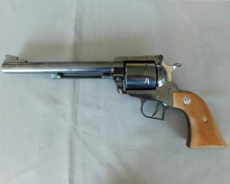Ruger .44 Magnum Super Blackhawk, 7.5, this one is a beast.