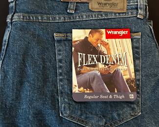 New Wrangler Jeans - Lots of Women’s/Mom Jeans