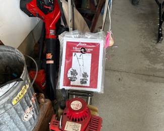 Mantis Rototiller