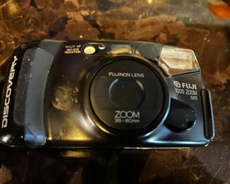 FUJI DISCOVERY CAMERA