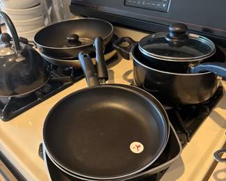 Pots & pans