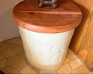 Park Life Designs Manor Treat Jar with Bone Handle second image