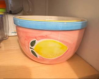 Lillian Vernon Ceramic Mixing Bowl with Toucan Design