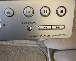 Sony DVPNSP CD or DVD Player second image