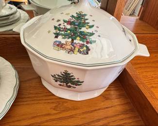 Nikko Happy Holidays Christmas Tree Pattern China Dinnerware Set second image