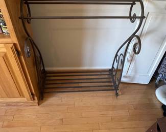 Wrought Iron Quilt Rack with Shelf