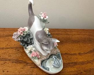 Lladro Porcelain Figurine El Gato y la Rana The Cat and the Frog