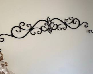 Fleurdelis Scroll Metal Wall Decor