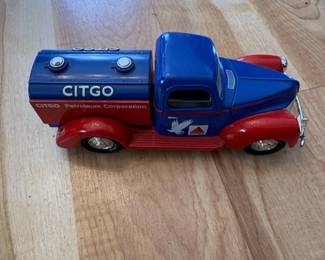 s Ford Texaco Tanker Truck Toy