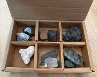 Sterling Hill Mining Museum Mineral Specimen Box second image