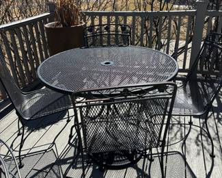 Outdoor Metal Furniture