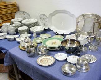 97 pcs. Noritake Chatham, Silverplate