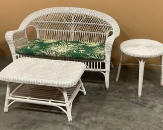 White Wicker Furniture