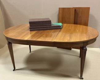 Belvedere Dining Room Table