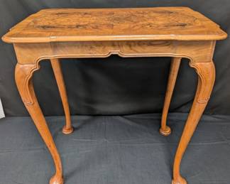 Burled walnut inlay table